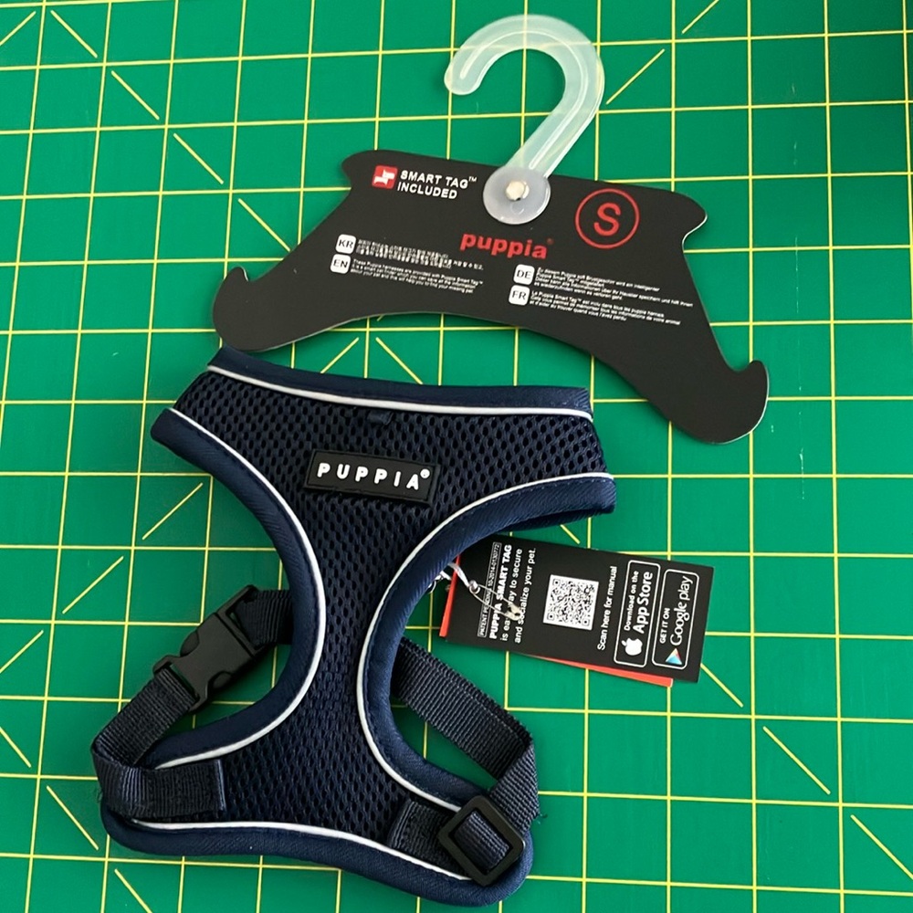 Puppia  Navy Dog Harness size small